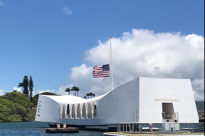 Pearl Harbor & USS Arizona Small-Group Tour [Early Access] - King Kamehameha Statue and Hawaii’s monarchy