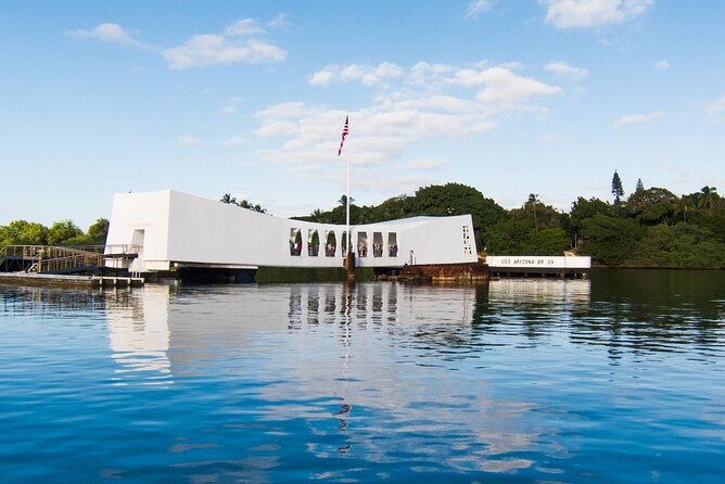 Pearl Harbor & USS Arizona Small-Group Tour [Early Access] - Aloha Tower and the harbor’s changing role