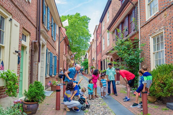 Philadelphia Old City Historic Walking Tour with 10+ Top Sites - Key points at a glance