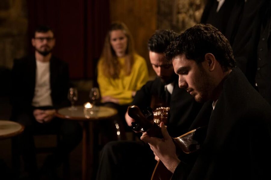 Porto: An Intimate Fado Show in a Historical Tavern - Is one hour enough for Fado?