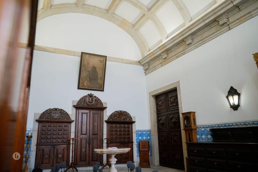 “Porto: Fado Show with Guided Tour in a Historic Monastery” - What the Fado performance feels like