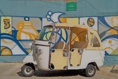Porto Guided Tour to the Historical Center on a Tuk Tuk