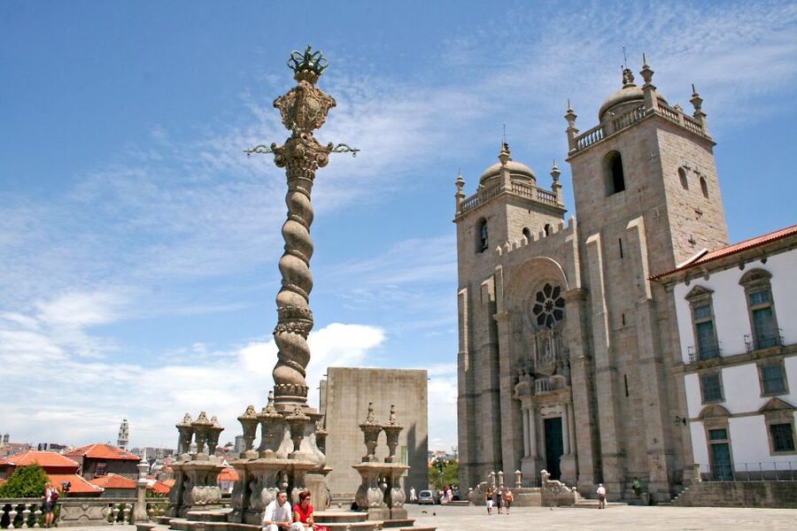 Porto: Jewish Heritage Walking Tour - Vitória viewpoint adds Porto’s wider picture