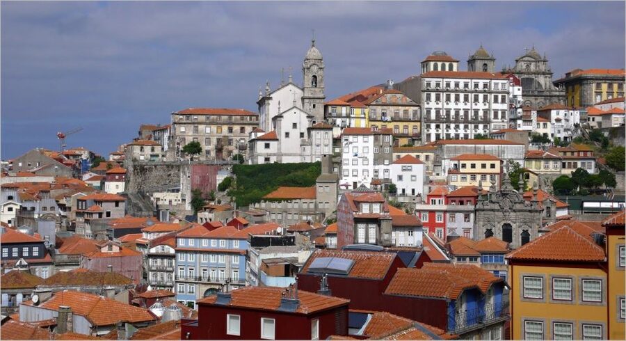 Porto: Jewish Heritage Walking Tour - Virtudes Garden closes the walk with space and views
