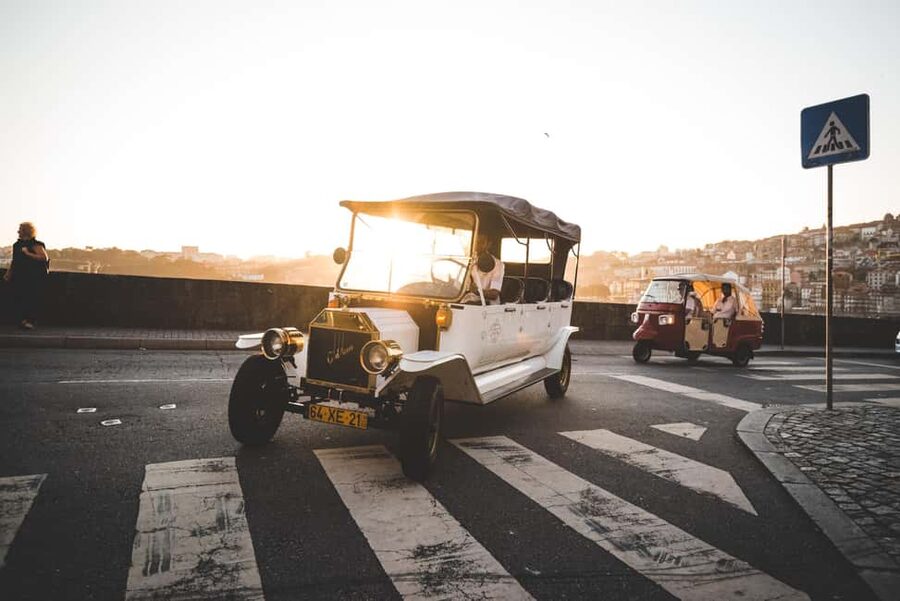 Porto: Private Tour of the Historic City in a Ford T Car - Key points at a glance