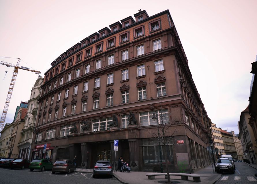 Prague: Communism History and Nuclear Bunker Guided Tour - Why the bunker gives Prague’s history a physical shape