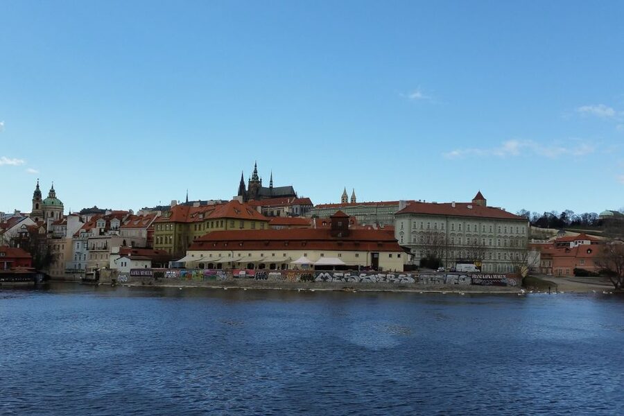 Prague: Historic City Center Bus Tour with Top Sights - New Town, major monuments, and the Vltava River