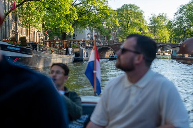 Private Boat Tour Amsterdam - 90 Min incl. welcome drink on historic saloon boat - Is $265.49 per person a fair price?