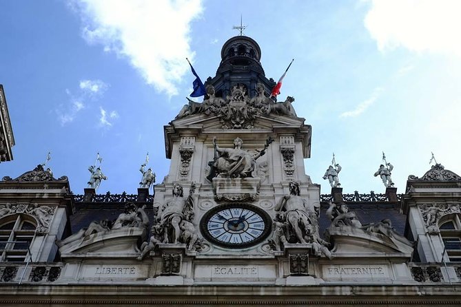 Private Half Day Historic Tour - Starting on Île de la Cité, where Paris took root