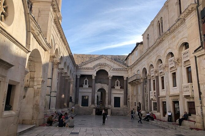 Private History Split Walking Tour in English - The Split Synagogue and a smaller, serious story