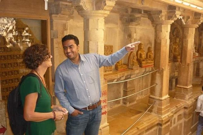 Private Jaisalmer Fort & old city tour - Nathmal Ji Ki Haveli and its unusual stonework