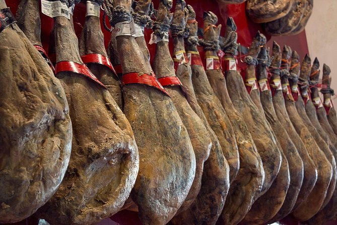 Private: Madrid Historic Centre Food Tour with 10+ Authentic - Why this food walk works well in Madrid
