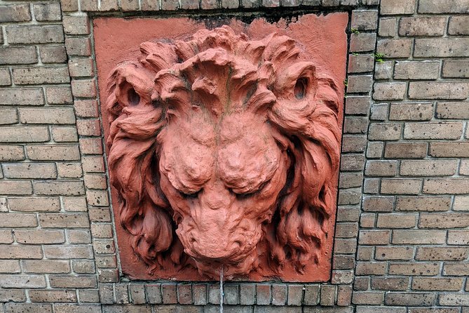 Private Tour of Savannah's Historic/Victorian Districts & Bonaventure Cemetery - Who should book it, and who should skip it?
