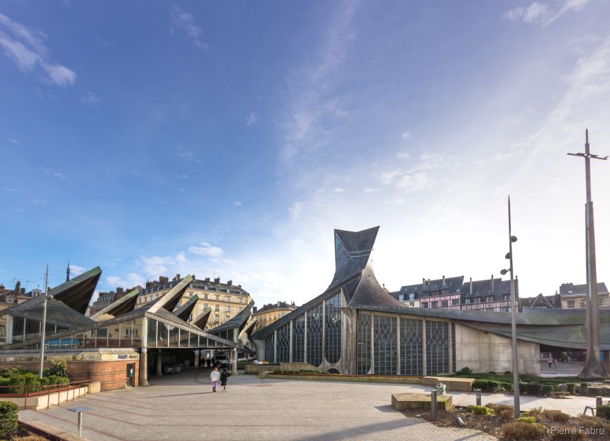 Rouen: Guided Tour of the Historic Center - Saint-Maclou and Flamboyant Gothic detail