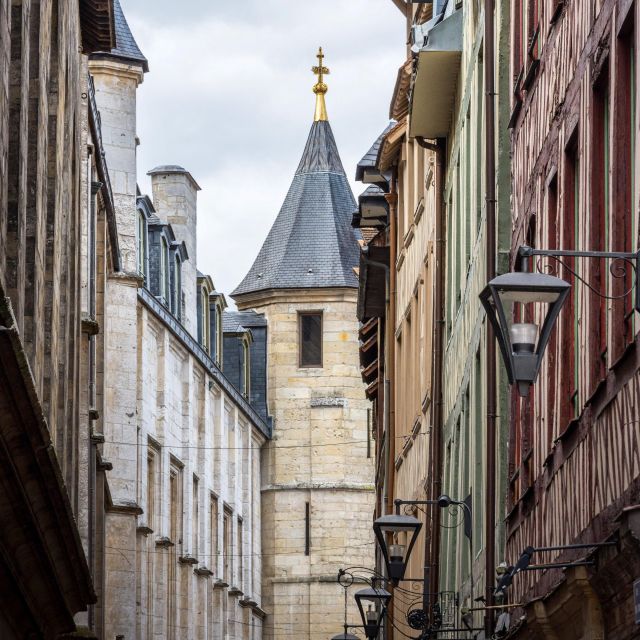 Rouen: Guided Tour of the Historic Center - Martainville and everyday medieval life