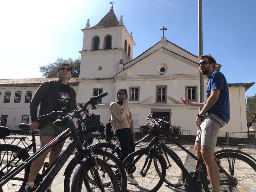 São Paulo: Downtown Historical Bike Tour - Trianon Park and Augusta Park