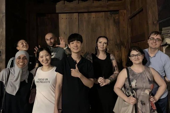 Seoul: Evening Dark History, Folklore & Ghost Story Walking Tour - Why the guides matter more than the ghosts