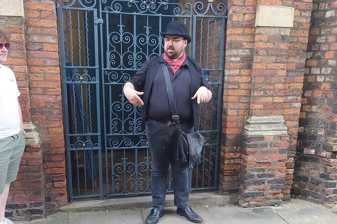 Shadows of York: Ghost Walk and Horrible History. - Around York Minster: a strong opening setting