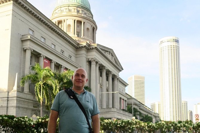Singapore Group History & Culture Walking Tour - What the guides add to the experience