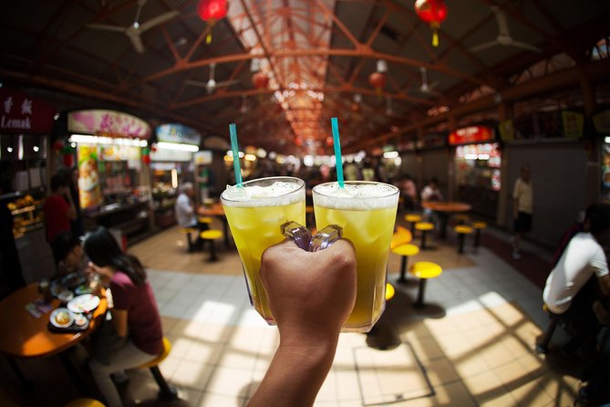 Singapore Private Food, Culture and Heritage Tour with 9 tastings - Guides make or break the experience