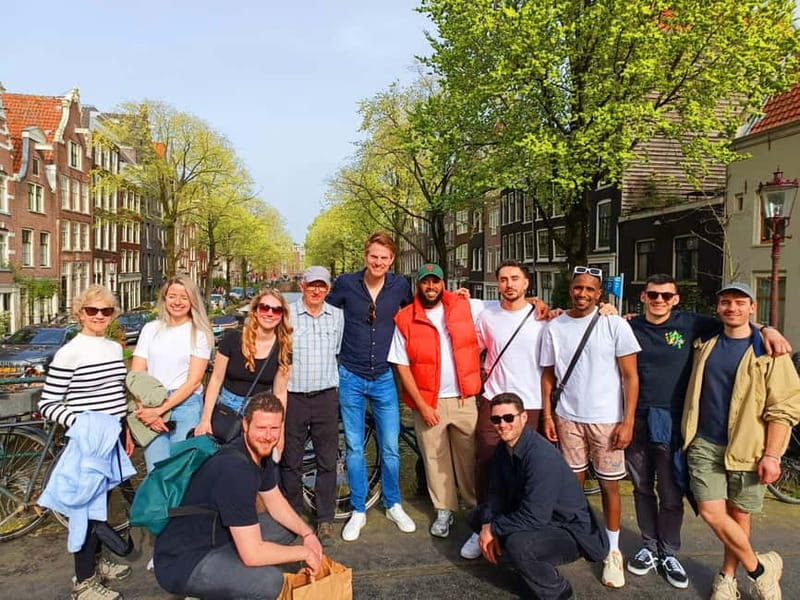 Skipping Lines & Sipping Beers: A History Tour of Amsterdam - Timing, meeting points, and practical planning
