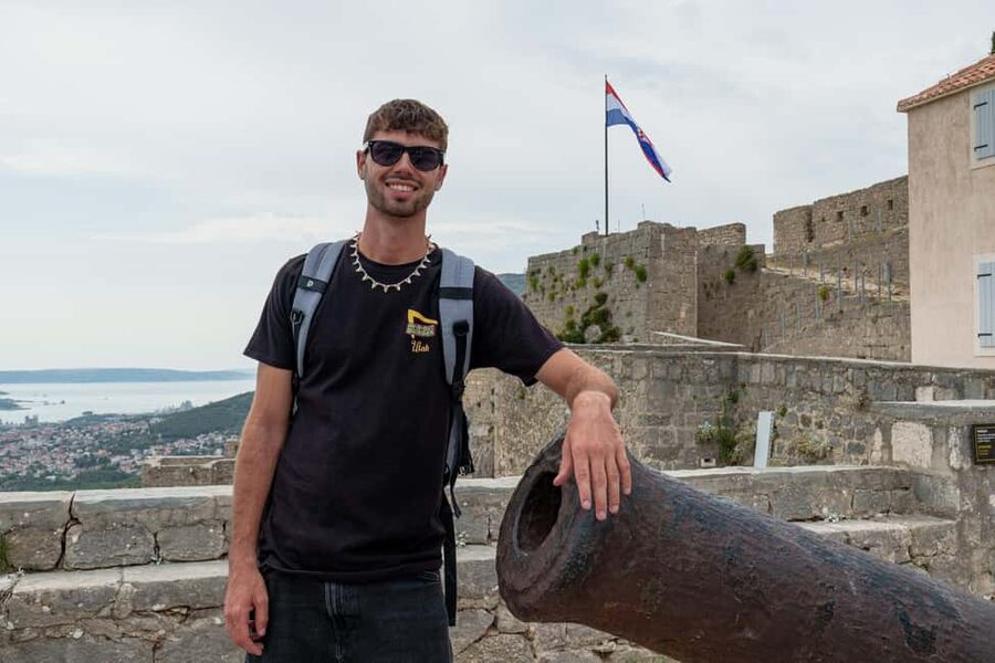 Split: Historical Tour of Salona, Klis Fortress and Trogir - Trogir: medieval stonework on a small island town