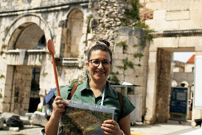Split History and Gastro Small-Group Tour with Food and Drinks - A food-first introduction to Diocletian’s Palace