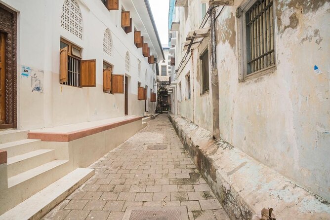 Stone Town Historical Walking Tour - Key points to know before booking