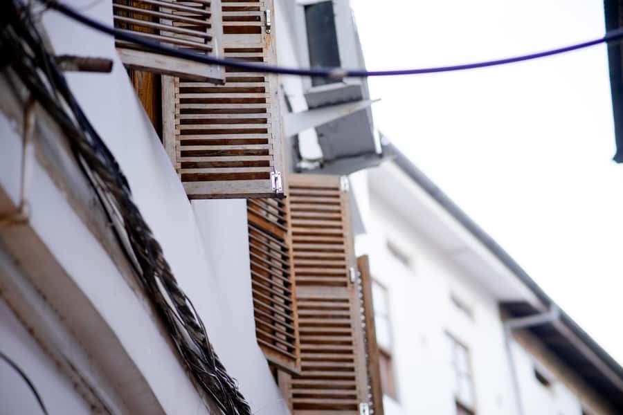 Stone Town's Hidden History: Private Guided Walking Tour - The Secret Garden and a quieter pause