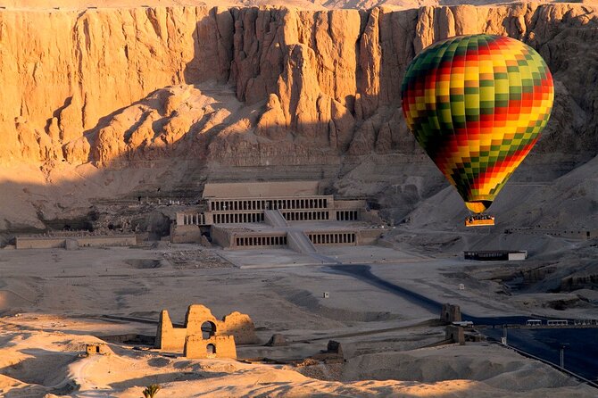 Sunrise Hot Air Balloon Over the Historical sites in Luxor - Watching the balloon inflate before sunrise