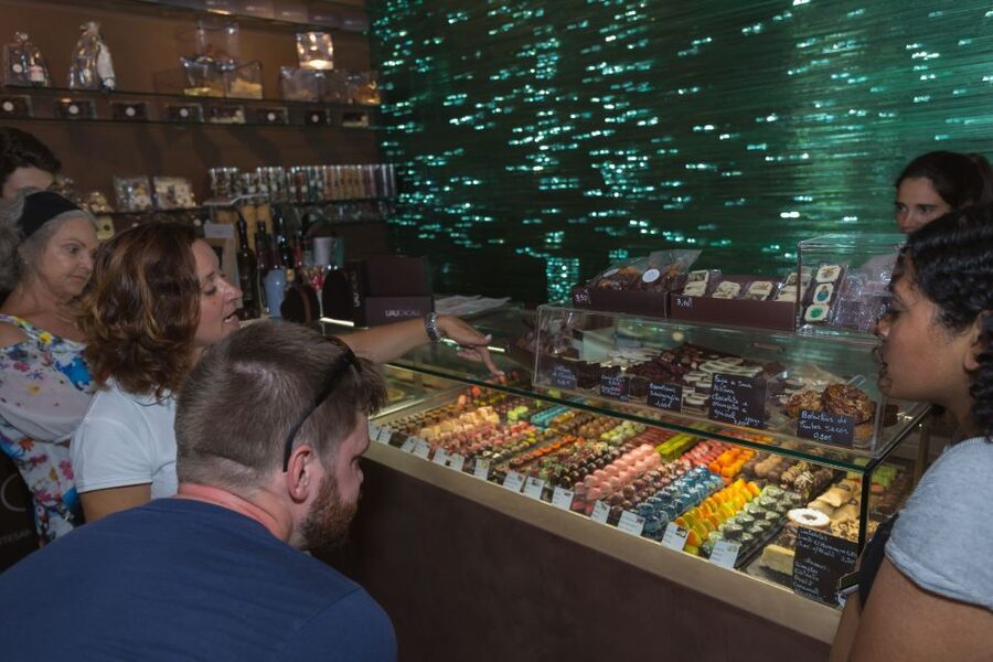 Taste Funchal: food, wine and cultural tour - Who should book this tour?