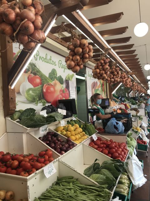 Taste Funchal: food, wine and cultural tour - Tea, pastries, fruit, and the sweet side of Madeira