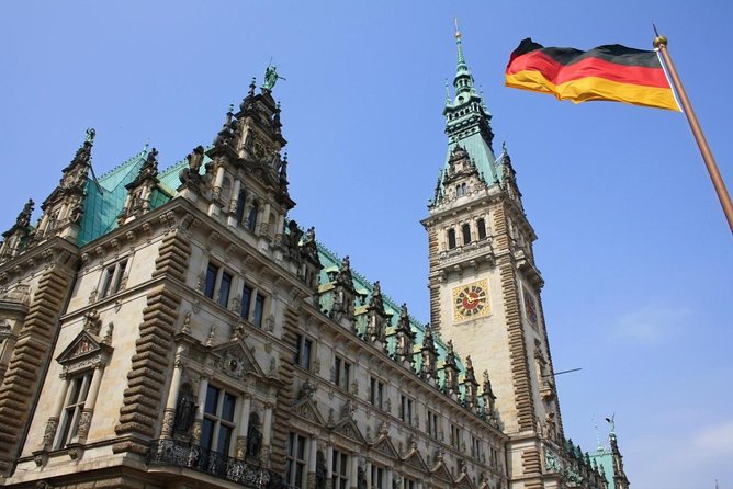 The Local Tour of Hamburg Historic Centre - Hamburg’s wartime story at St. Nikolai
