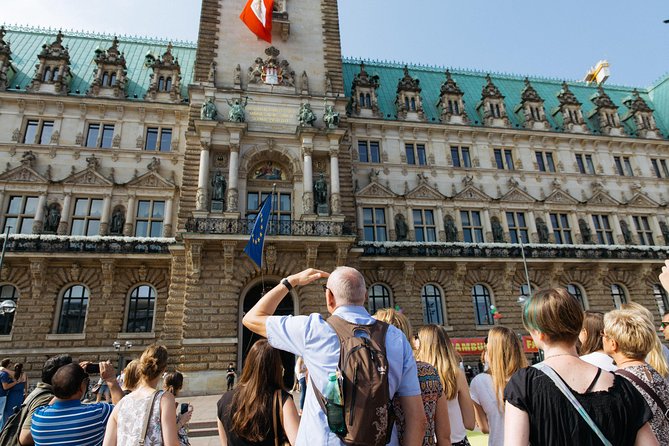 The Local Tour of Hamburg Historic Centre - Deichstrasse and the old merchant quarter