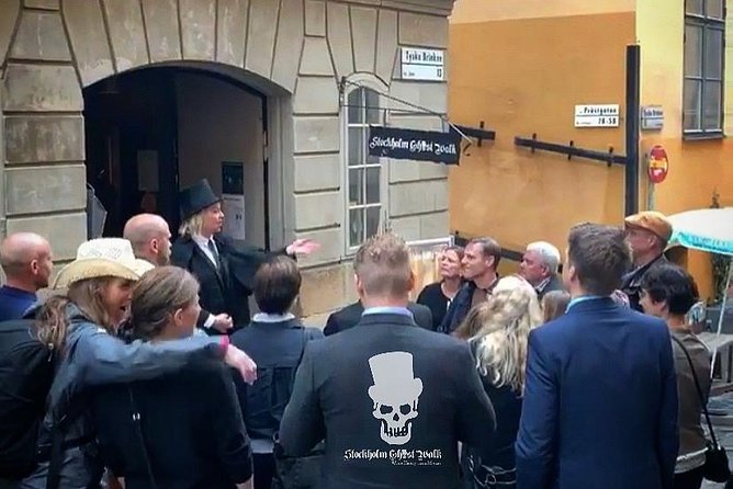 The Original Stockholm Ghost Walk and Historical Tour - Gamla Stan - Narrow lanes, small courtyards, and Stockholm after dark