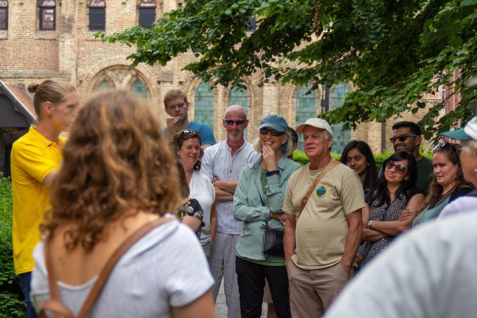 THE Storytelling Tour of Bruges | First Day Must | History & Tips - Starting under the Belfry at Markt