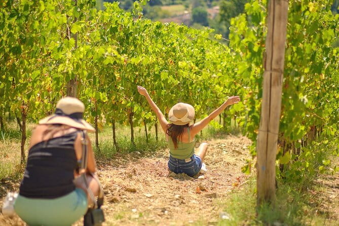 Tipsy Tour: Guided Bar Crawl In Florence with Dark History - What kind of history will you hear?