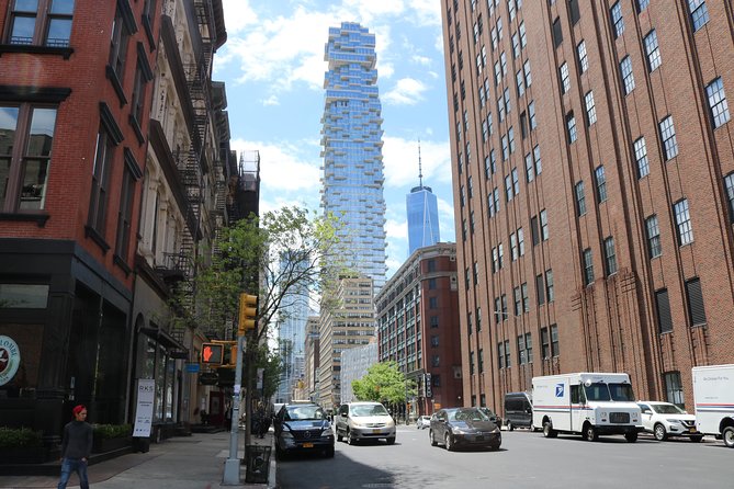 Tribeca Architecture And History Walking Tour - A guide who brings the streets to life