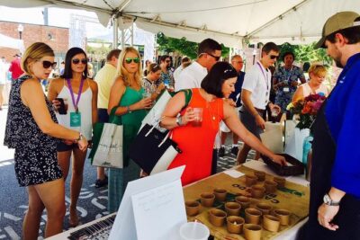 Undiscovered Charleston: Half Day Food, Wine & History Tour with Cooking Class