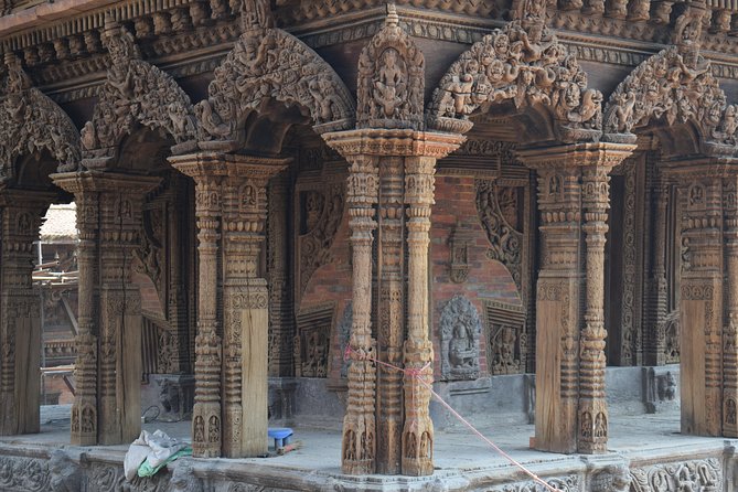 UNESCO Seven World Heritage Tour in Kathmandu - Swayambhunath and the three Buddhas
