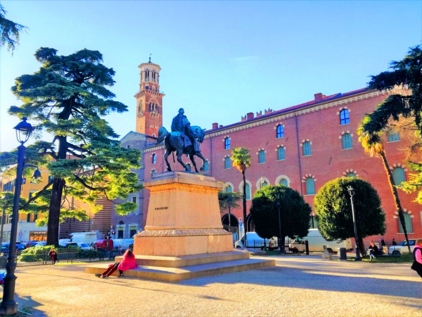 Verona: History and Hidden Gems Guided Walking Tour - Roman gateways, old walls, and the Adige