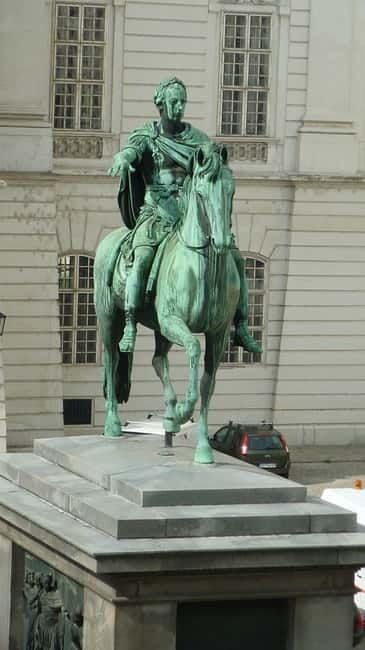 Vienna: Essential History Walking Tour - St. Michael’s Church and the first Habsburg stories