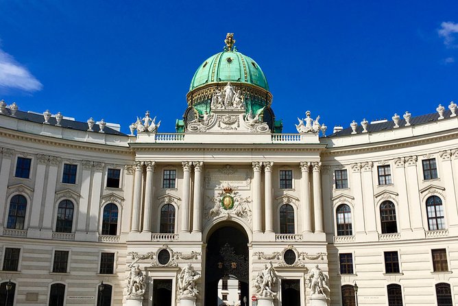 Vienna Historic Center Small Group Walking Tour - What the two and a half hours feel like
