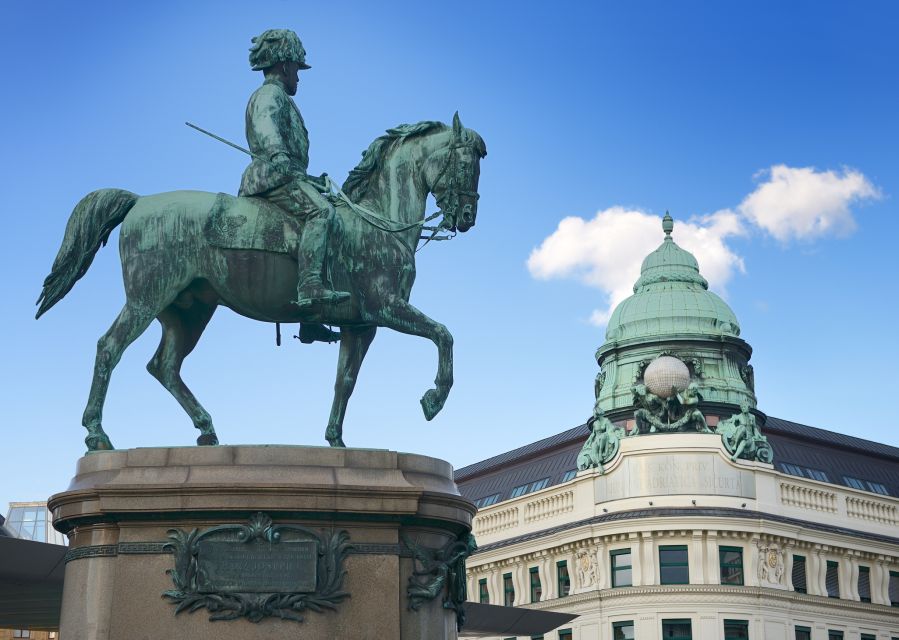 Vienna: World War II Historical Walking Tour - Liberation, occupation, and Vienna’s unusual postwar division