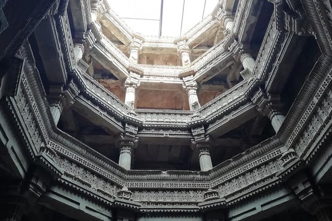 World heritage Ahmedabad city tour in private car with guide and lunch - Why this private Ahmedabad day works