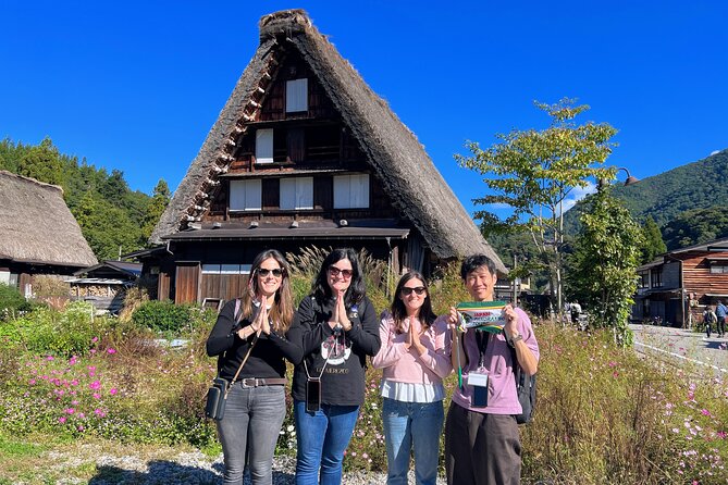 World Heritage Shirakawa-go and Experience Tours from Kanazawa - The Ogimachi Castle Old Site viewpoint