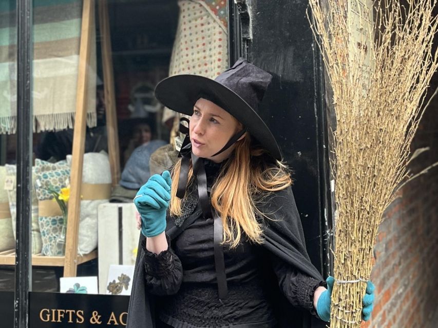 York: Witches and History Old Town Walking Tour - Who should book this York witch tour?