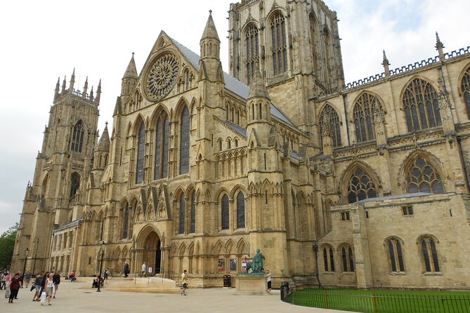 York Witches and History Walking Tour - The Shambles and the less charming past