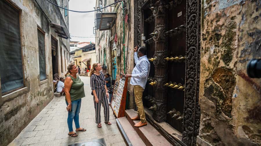 Zanzibar: Stone Town Historical Cultural Walking Guided Tour - Why Stone Town makes a good first Zanzibar walk