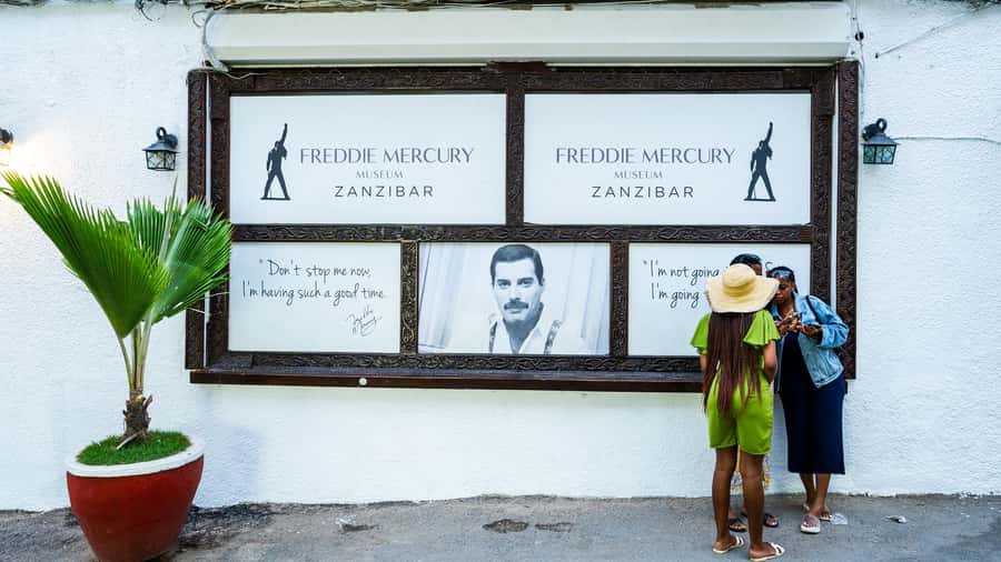 Zanzibar: Stone Town Historical Cultural Walking Guided Tour - Darajani Market and the everyday city